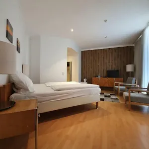 Erlanger Hof 3* Berlin